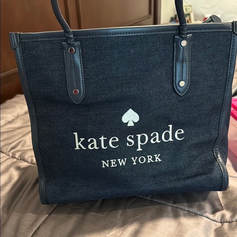 Kate Spade Blue Tote Bag with Sophisticated Design